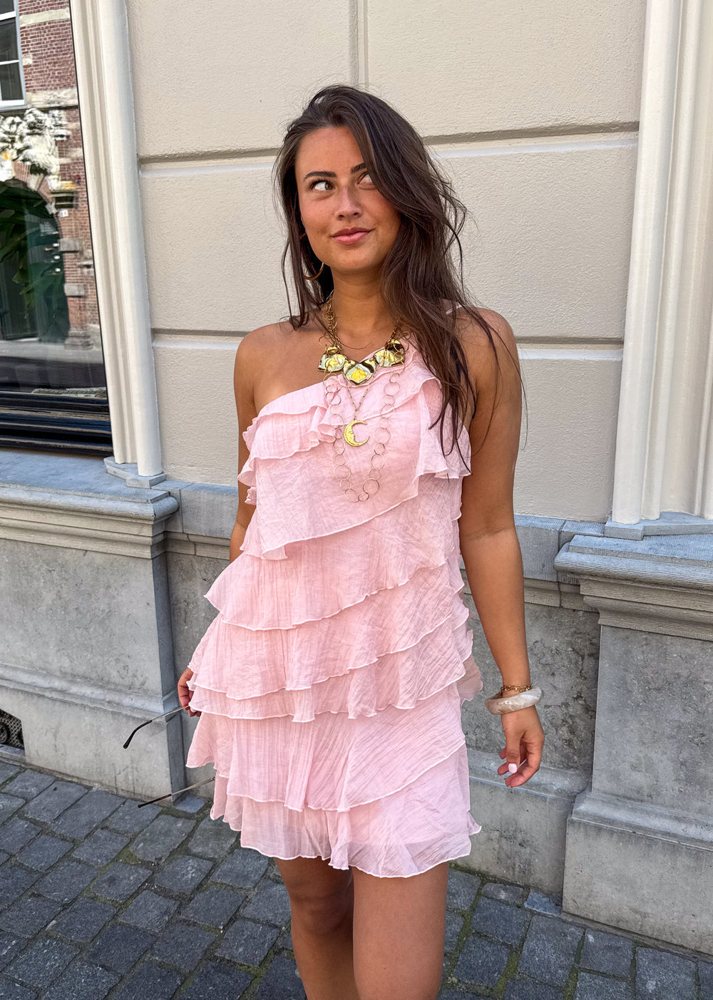 Damen Mini-Kleid mit einer Schulter, Rüschen und locker fließender Passform