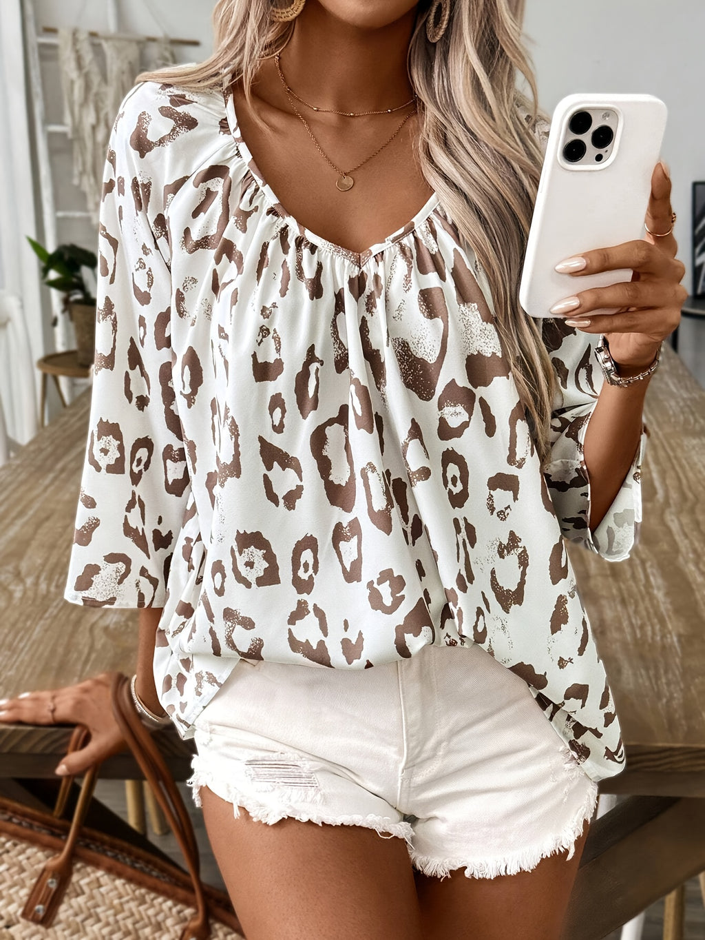 Women's Relaxed Leopard Print V-Neck Blouse