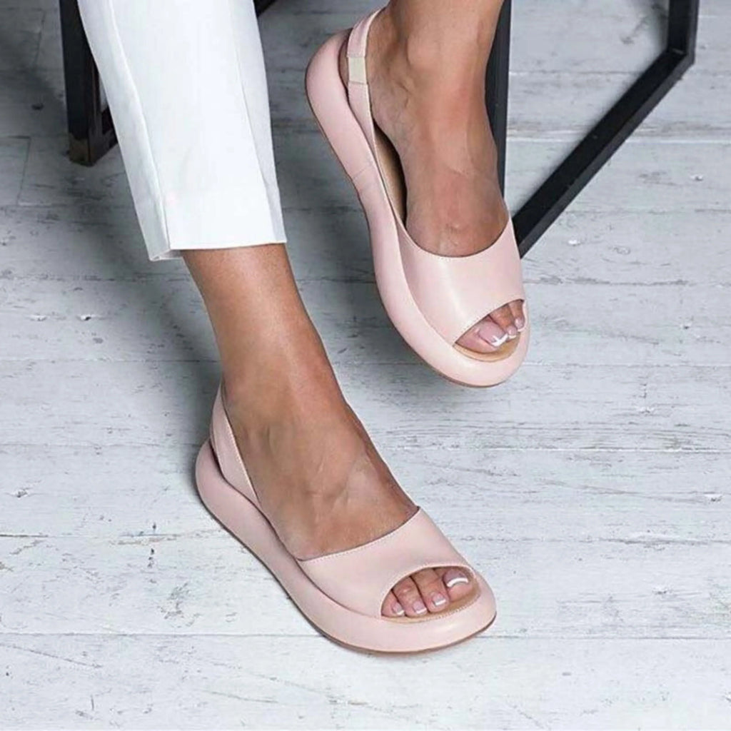 Minimalistische Damensandalen mit gepolsterter Sohle und leichtem Slip-On-Design