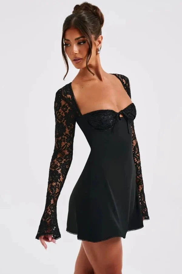 Damen Spitzen-Minikleid mit geformtem Bustier, ausgestellten Ärmeln und figurbetonter Passform