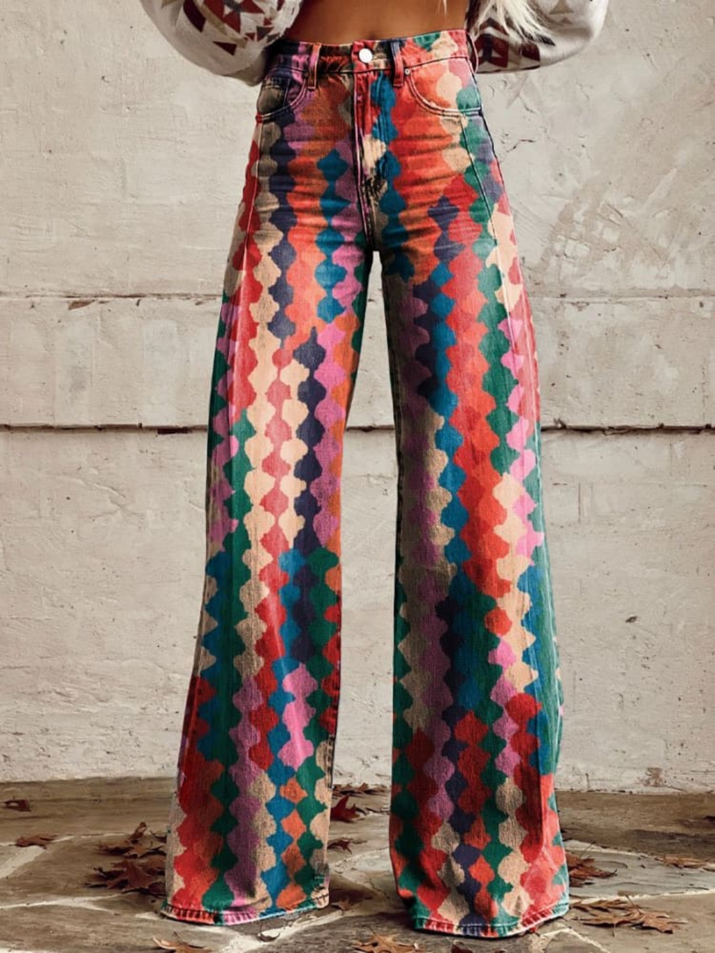 Jeans da donna a gamba larga con motivo geometrico