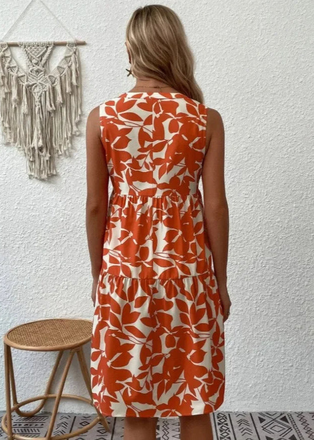 Women's Tropical Leaf Print Dress with Tiered Relaxed Summer Fit