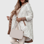 Damen-Steppjacke mit Kapuze, extra langem Schnitt und Daunenoptik