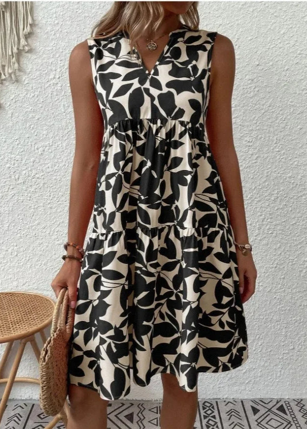 Women's Tropical Leaf Print Dress with Tiered Relaxed Summer Fit