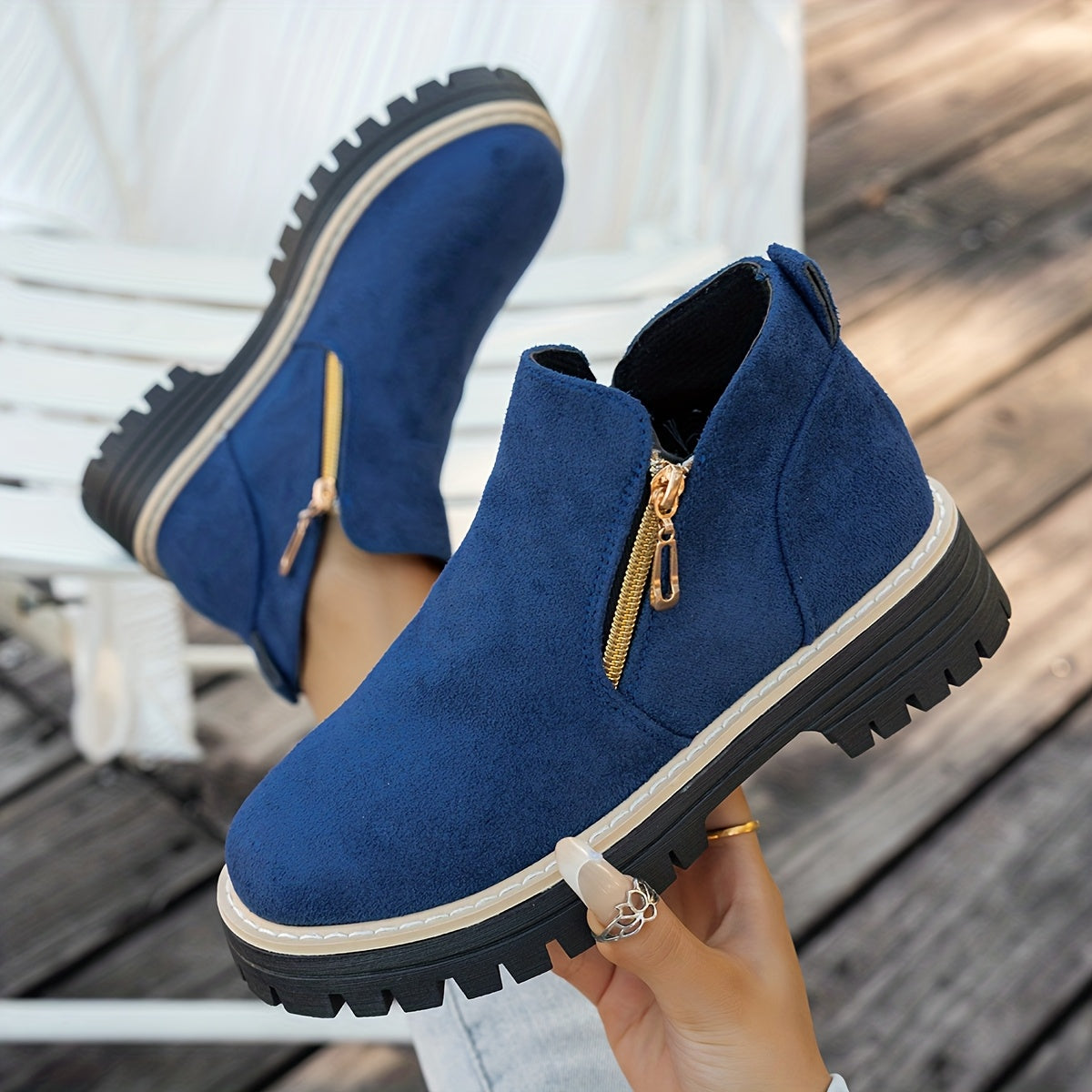 Women’s Side Zip Platform Ankle Boots