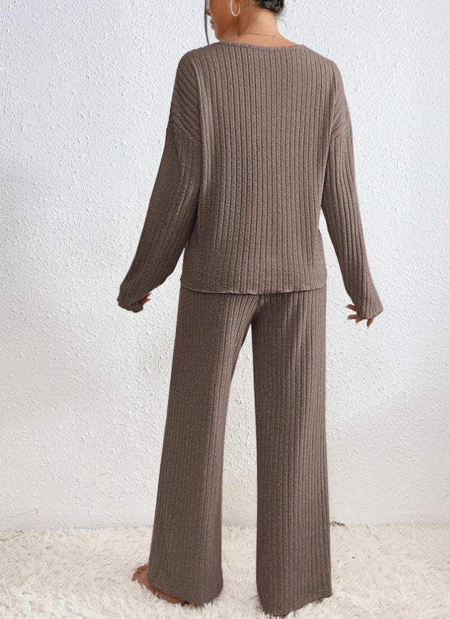 Completo da casa da donna in maglia a coste