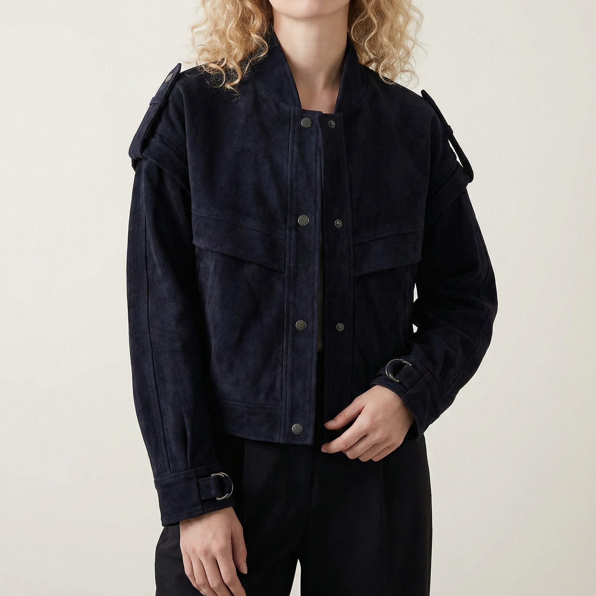 Veste utilitaire pour femme en similisuède