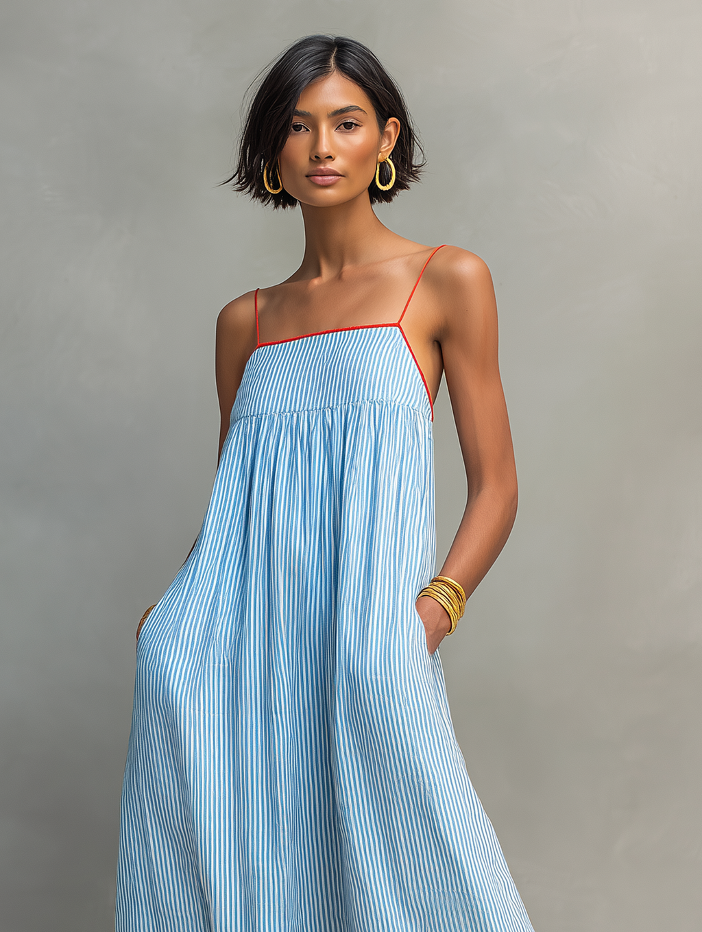 Maxikleid für Damen mit gestreiften Spaghettiträgern