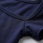 Asymmetrisk T-shirt til kvinder med én bar skulder