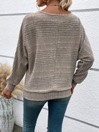 Ribstrikket pullover til kvinder med kvart lynlås