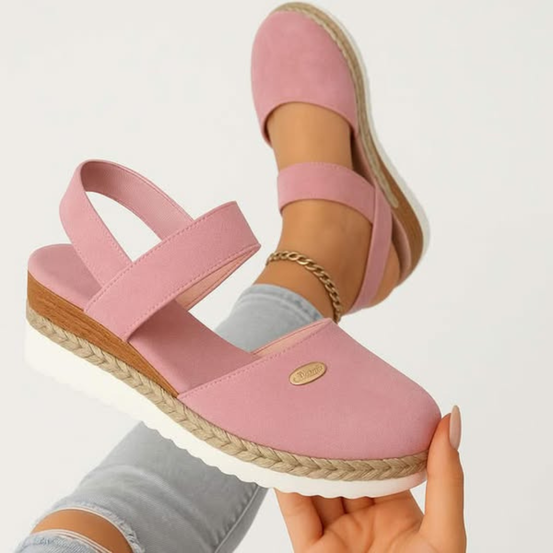 Damskie espadryle na płaskiej podeszwie ze zapięciem na pięcie