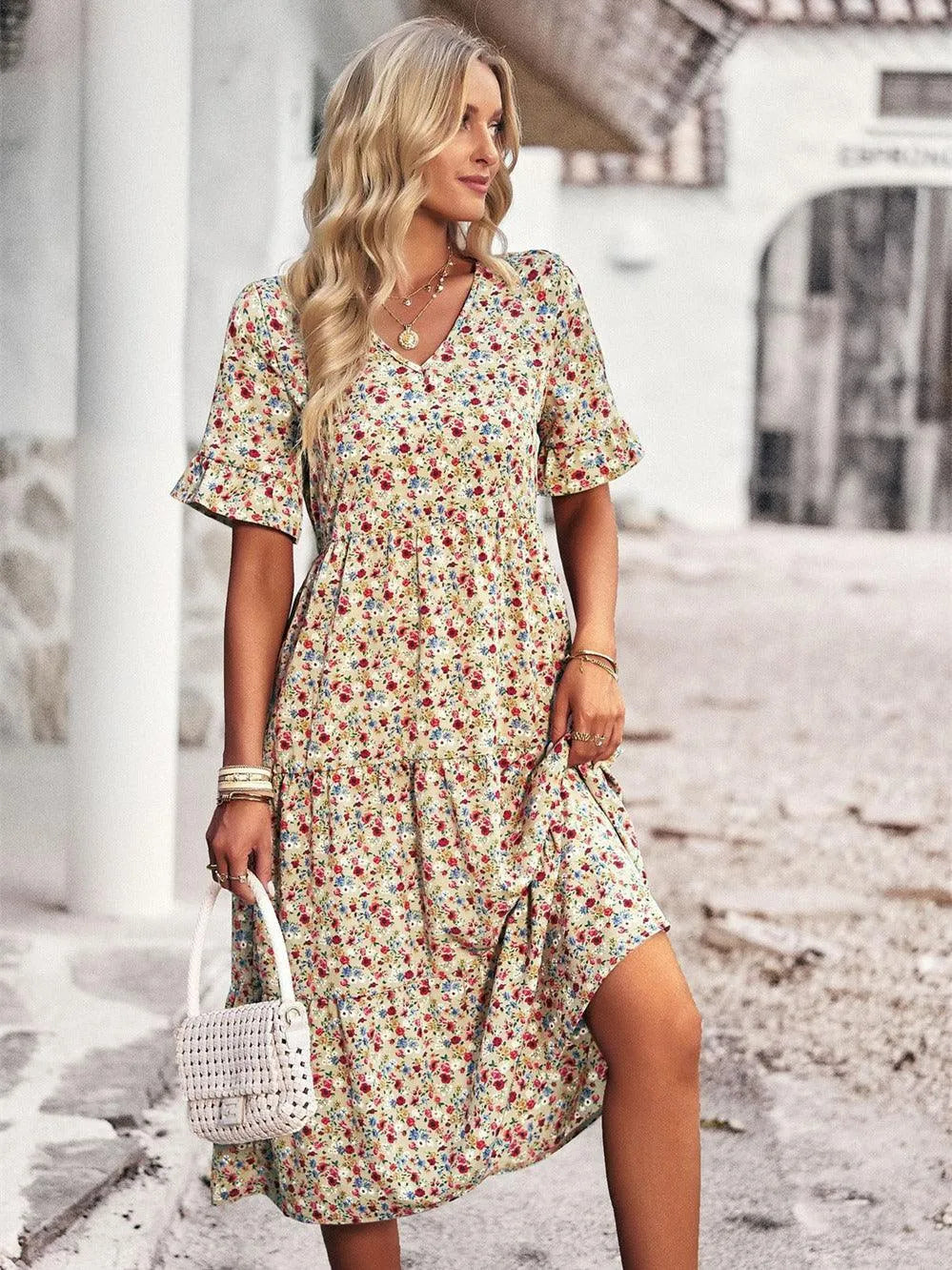 Floral Summer Dress for Women with Short Sleeves Relaxed Fit Everyday Style