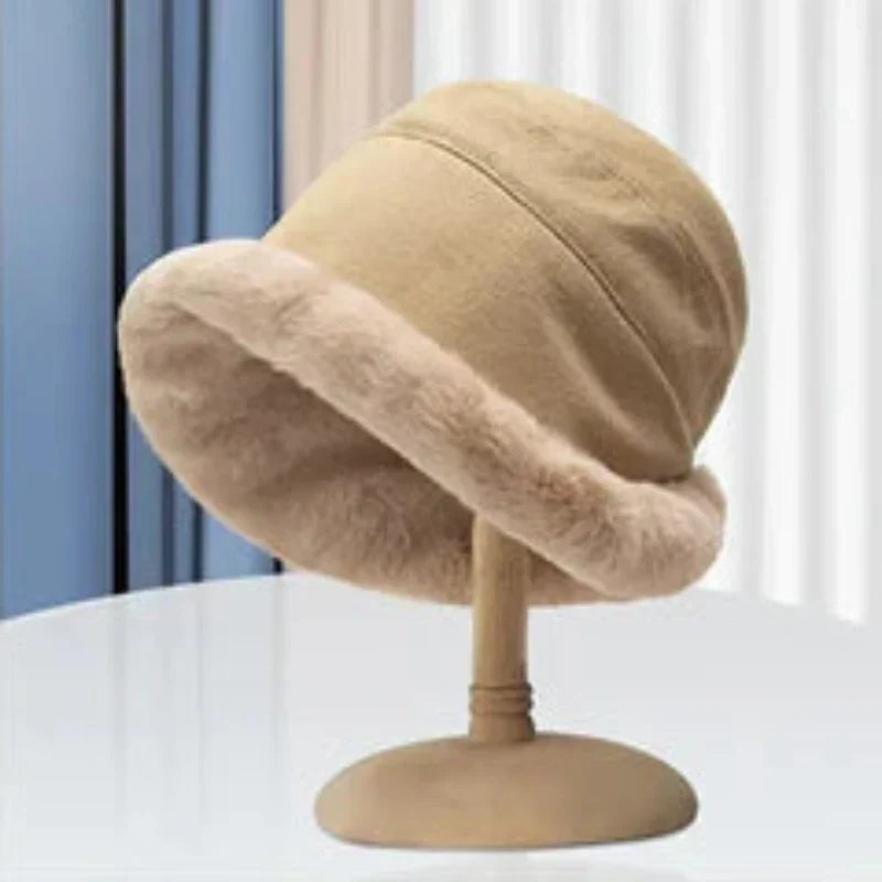 Women’s Faux Fur Bucket Hat