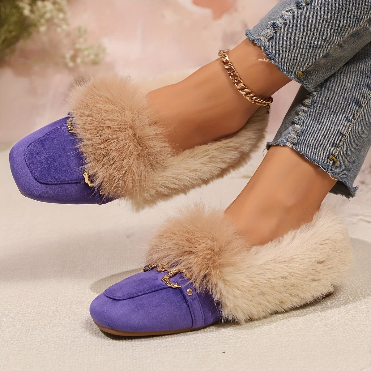 Mules chaussons pour femme bordés de fausse fourrure