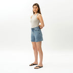 Pantalones cortos de mezclilla elástica para mujer