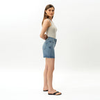 Pantalones cortos de mezclilla elástica para mujer