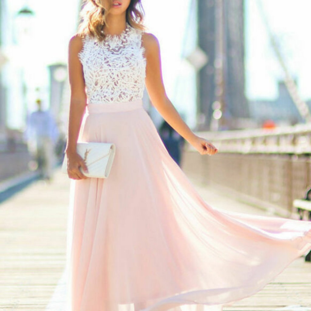 Fließendes Damen-Maxikleid mit Spitzenoberteil und leichter, eleganter Silhouette