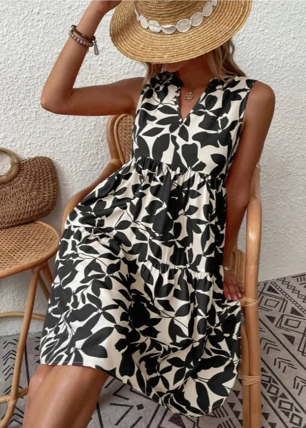 Women's Tropical Leaf Print Dress with Tiered Relaxed Summer Fit