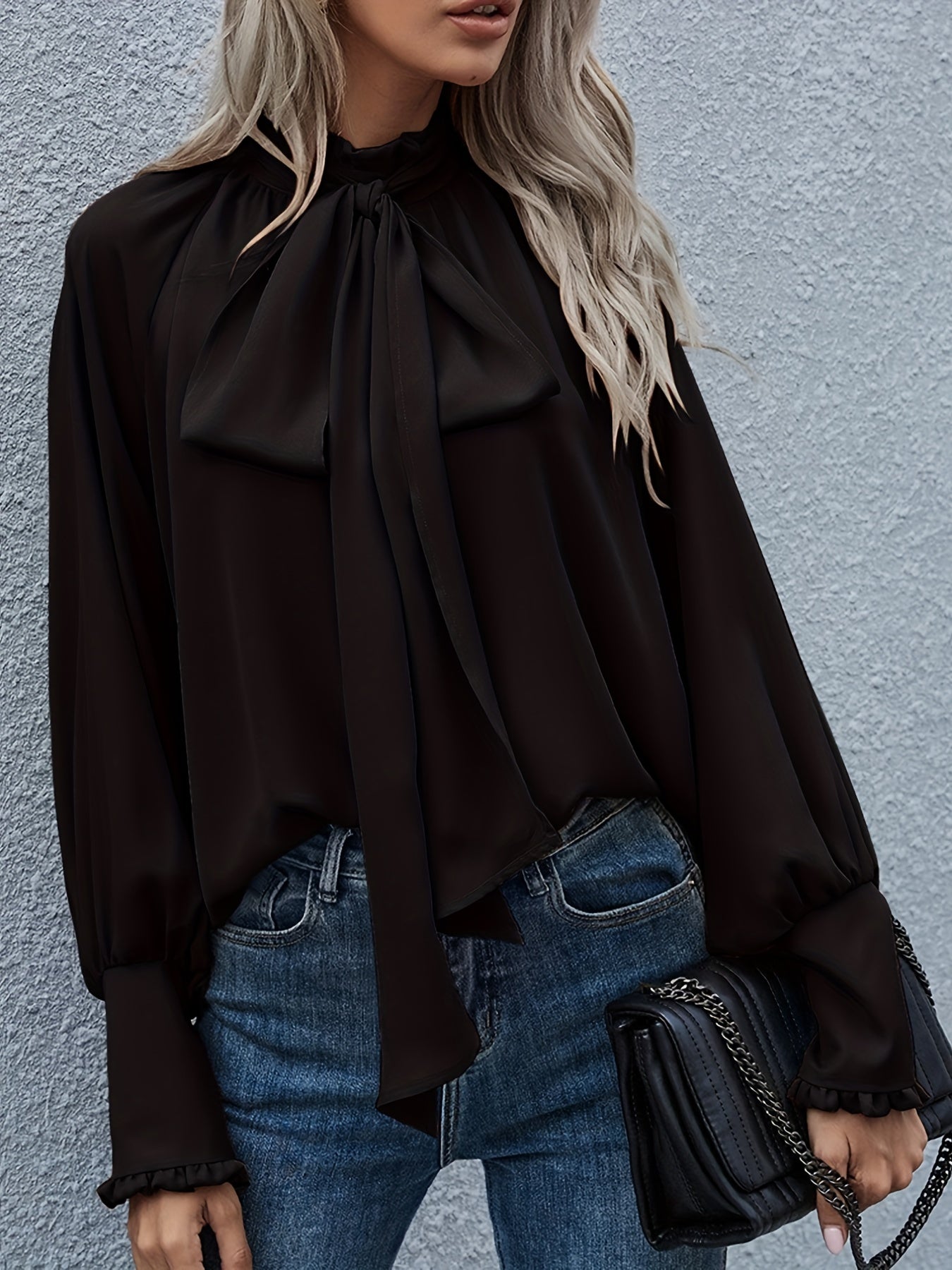 Women’s Tie-Neck Blouse with Flowing Fit and Elegant Long Sleeves