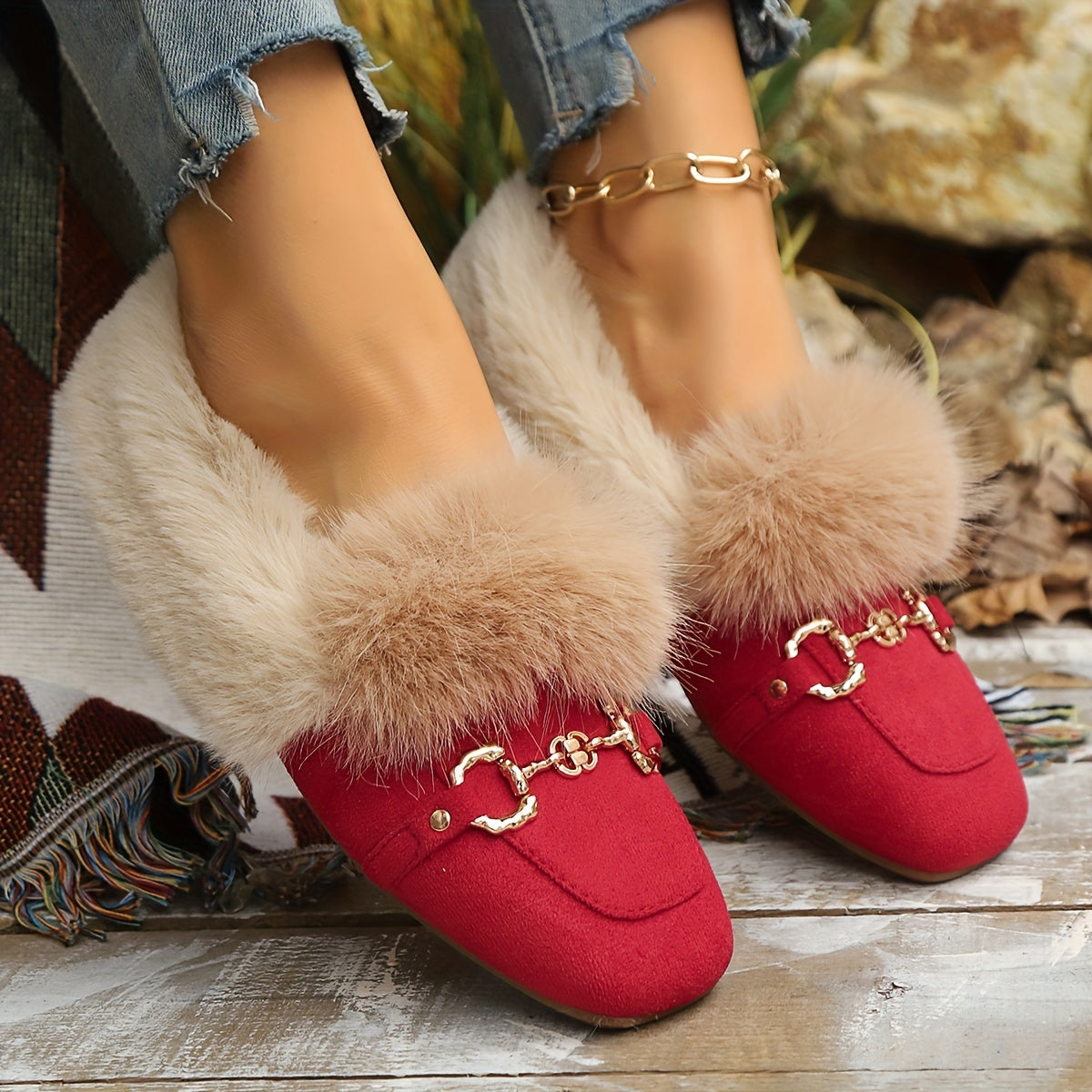 Mules chaussons pour femme bordés de fausse fourrure