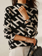 Maglione da donna in maglia geometrica con collo alto finto