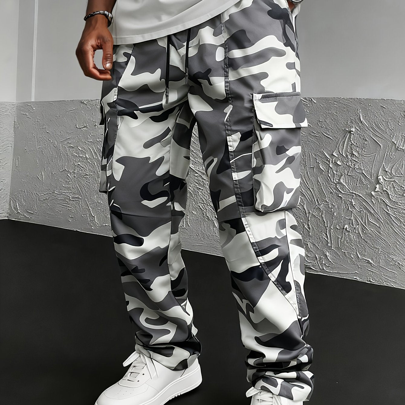 Mænds camouflage-cargobukser med joggerpasform