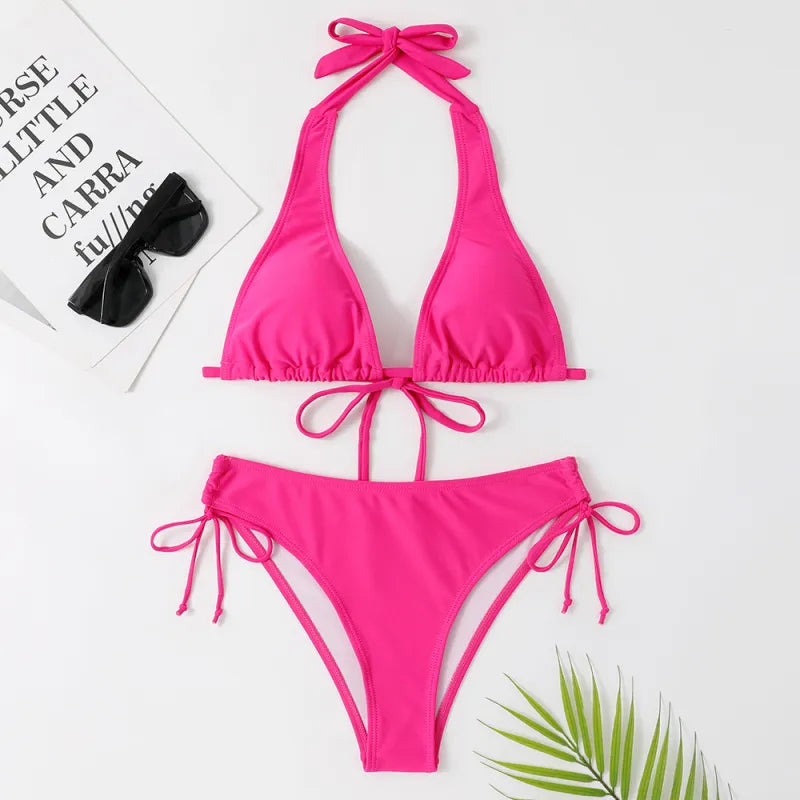 Ensemble bikini triangle classique pour femme