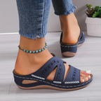 Bequeme Damensandalen für den Sommer mit Cut-Out-Riemendesign und gepolsterter Sohle