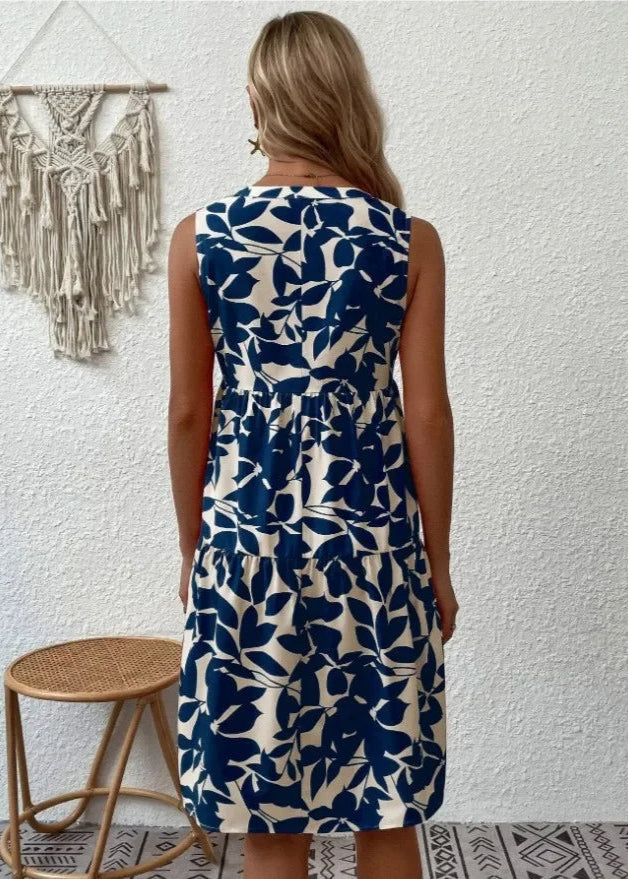 Women's Tropical Leaf Print Dress with Tiered Relaxed Summer Fit