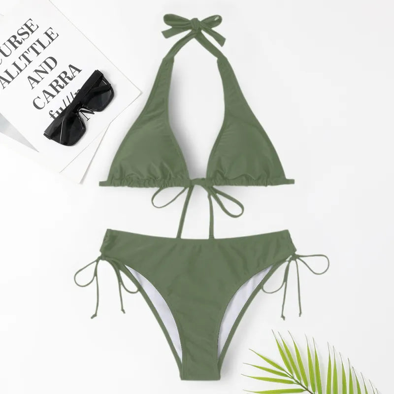 Conjunto de bikini triangular clásico para mujer