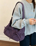 Damen-Schultertasche mit Karomuster und mehreren Fächern