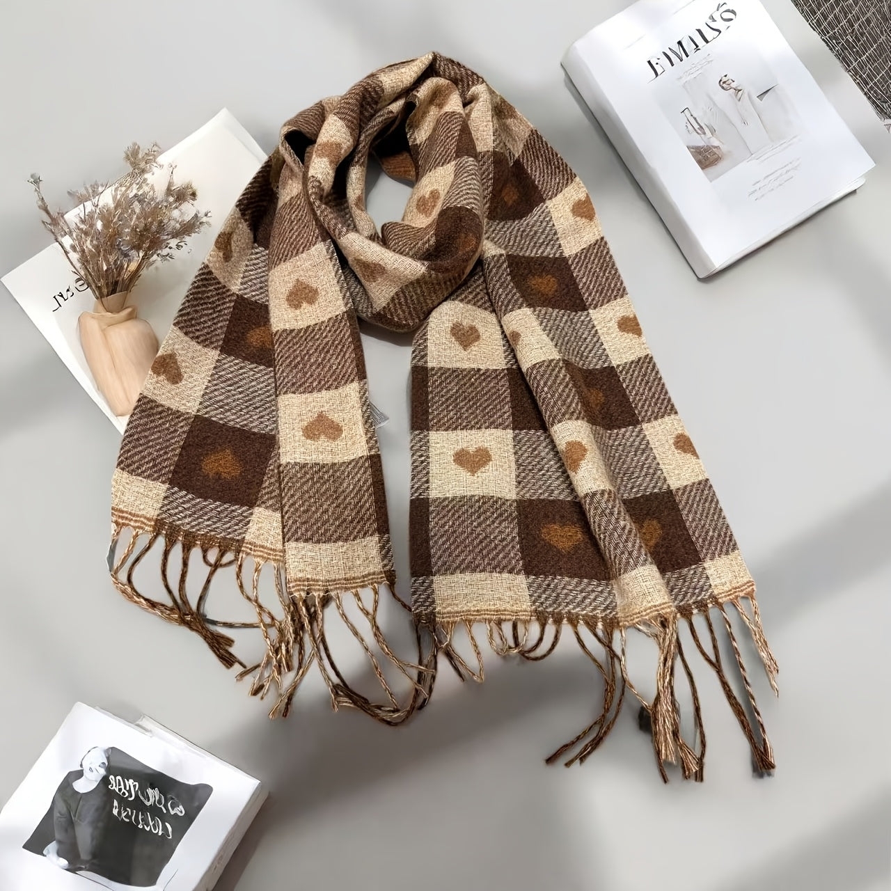 Karierter Winterschal für Damen mit Herzmotiv und Fransen