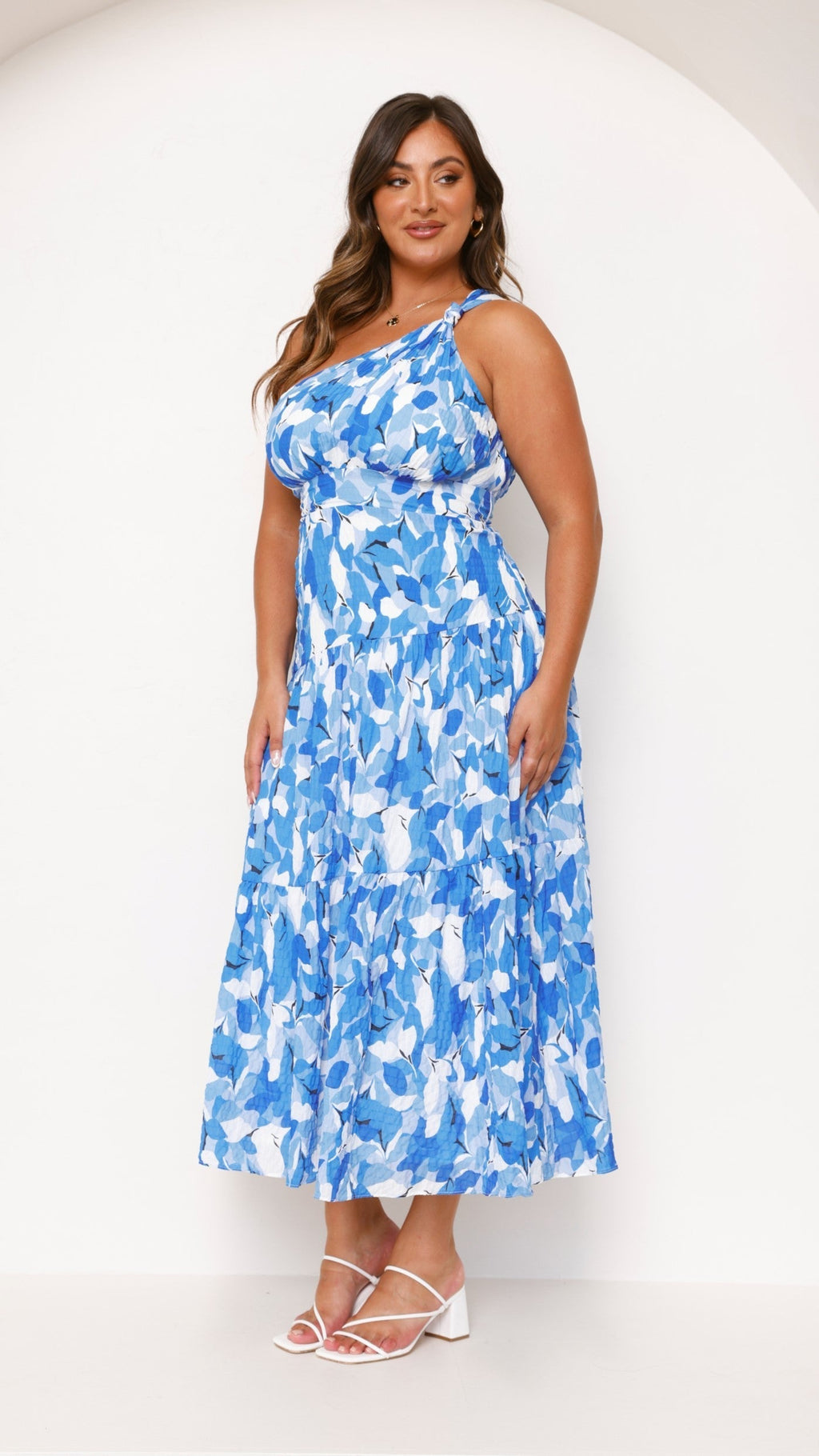 Women's One Shoulder Abstract Floral Print Tiered Midi Dress with Pleated Texture and Smocked Waist
