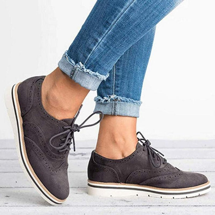 Women's Lace-Up Brogue Sneakers for Stylish Everyday Comfort