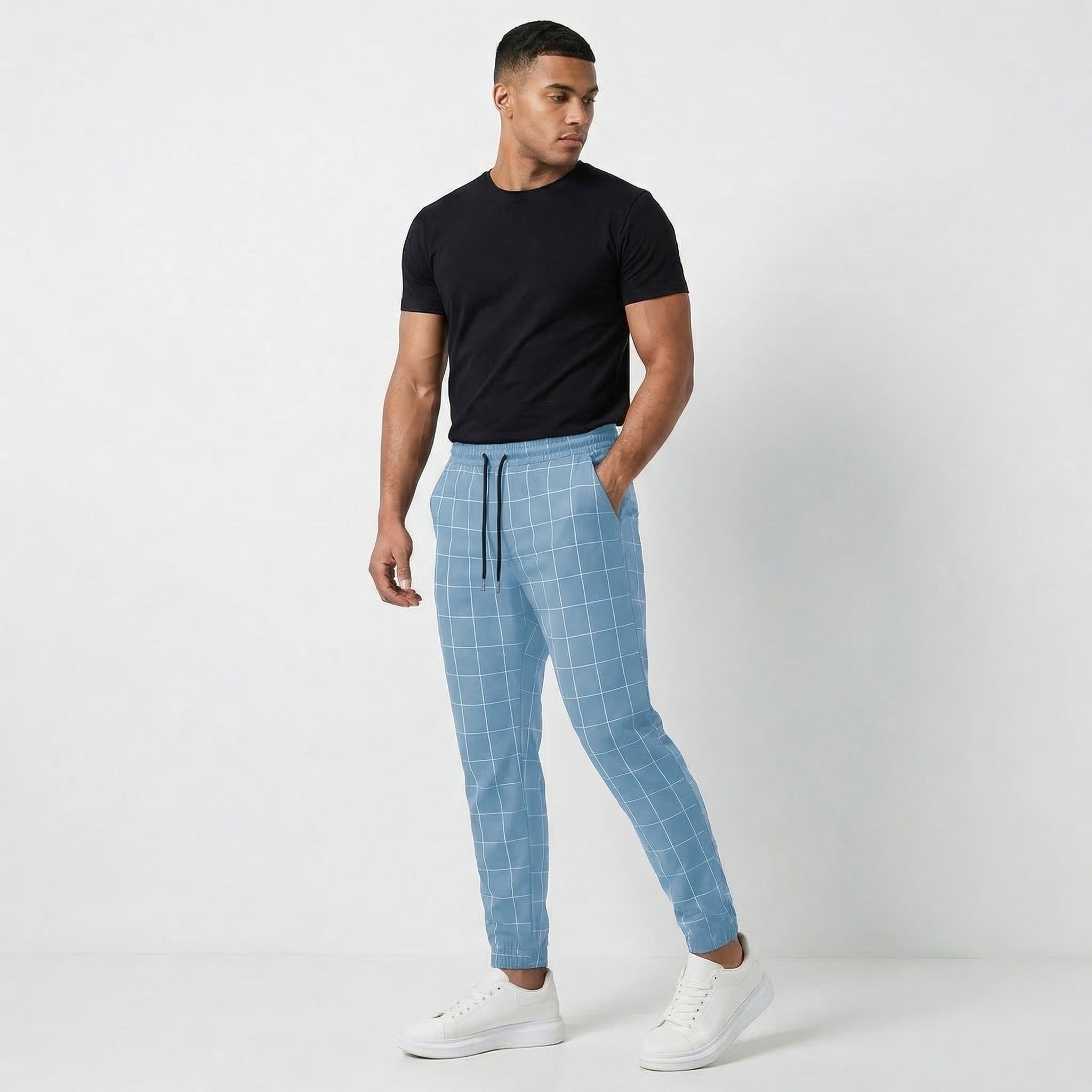 Men’s Lightweight Straight Leg Cargo Trousers