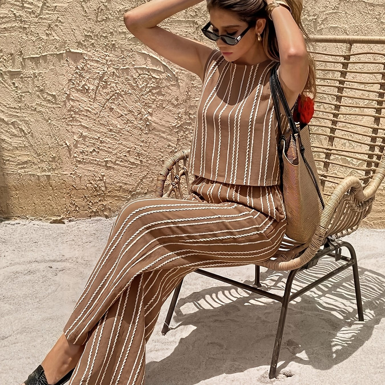 Damen Set aus gestreiftem ärmellosem Crop-Top und weitem Hosenbein