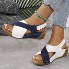 Verstellbare Damen-Sandalen mit Kreuzriemen und gepolsterter Sohle für hohen Tragekomfort