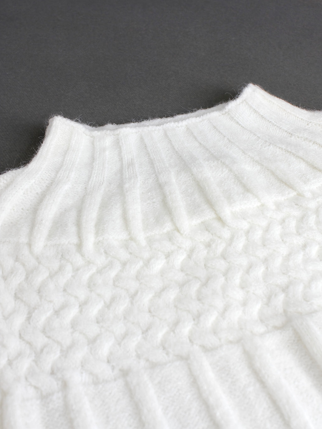 Women’s Lace Sleeve Ribbed Knit Top