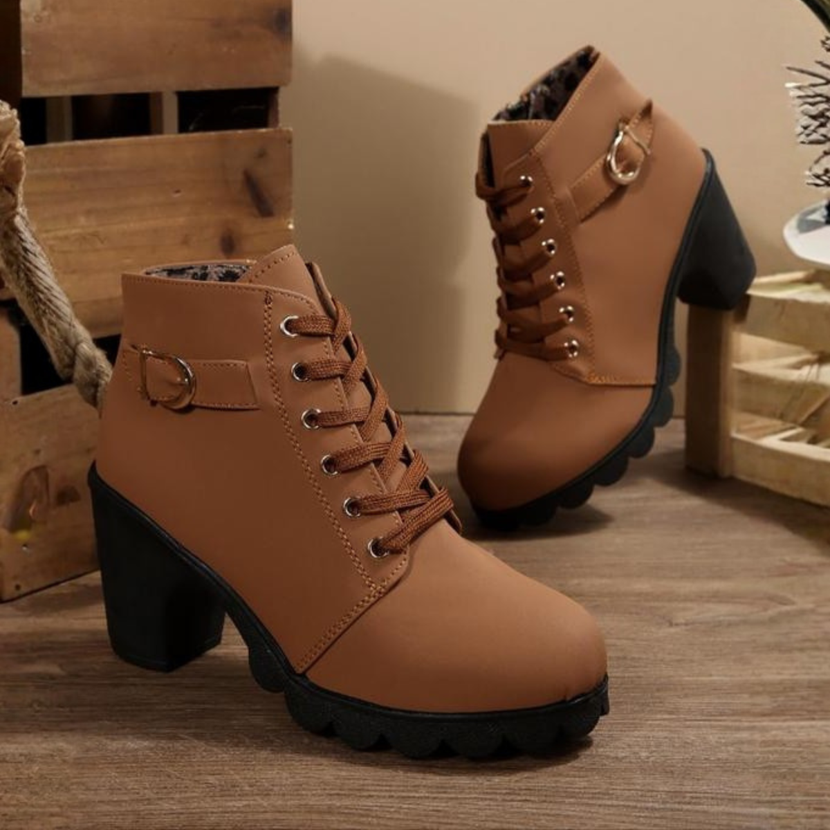 Bottes à talon bloc à lacets pour femmes