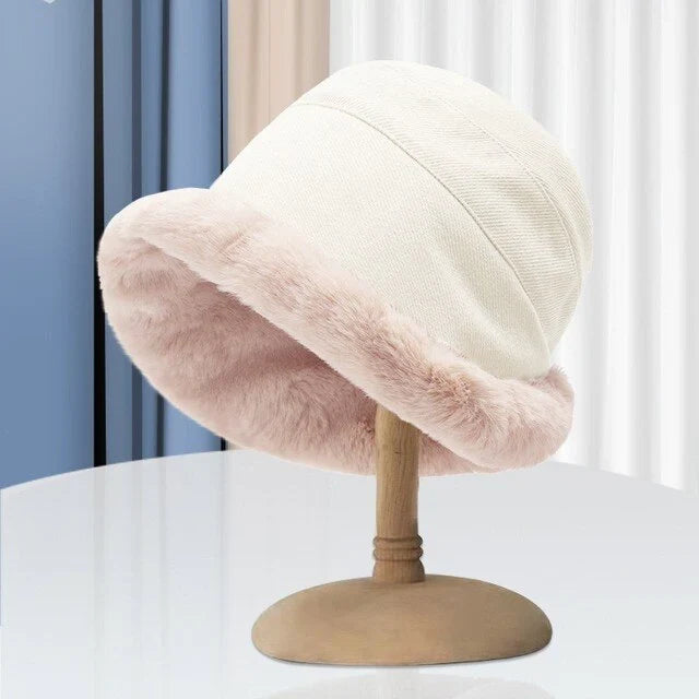 Bob en fausse fourrure pour femme