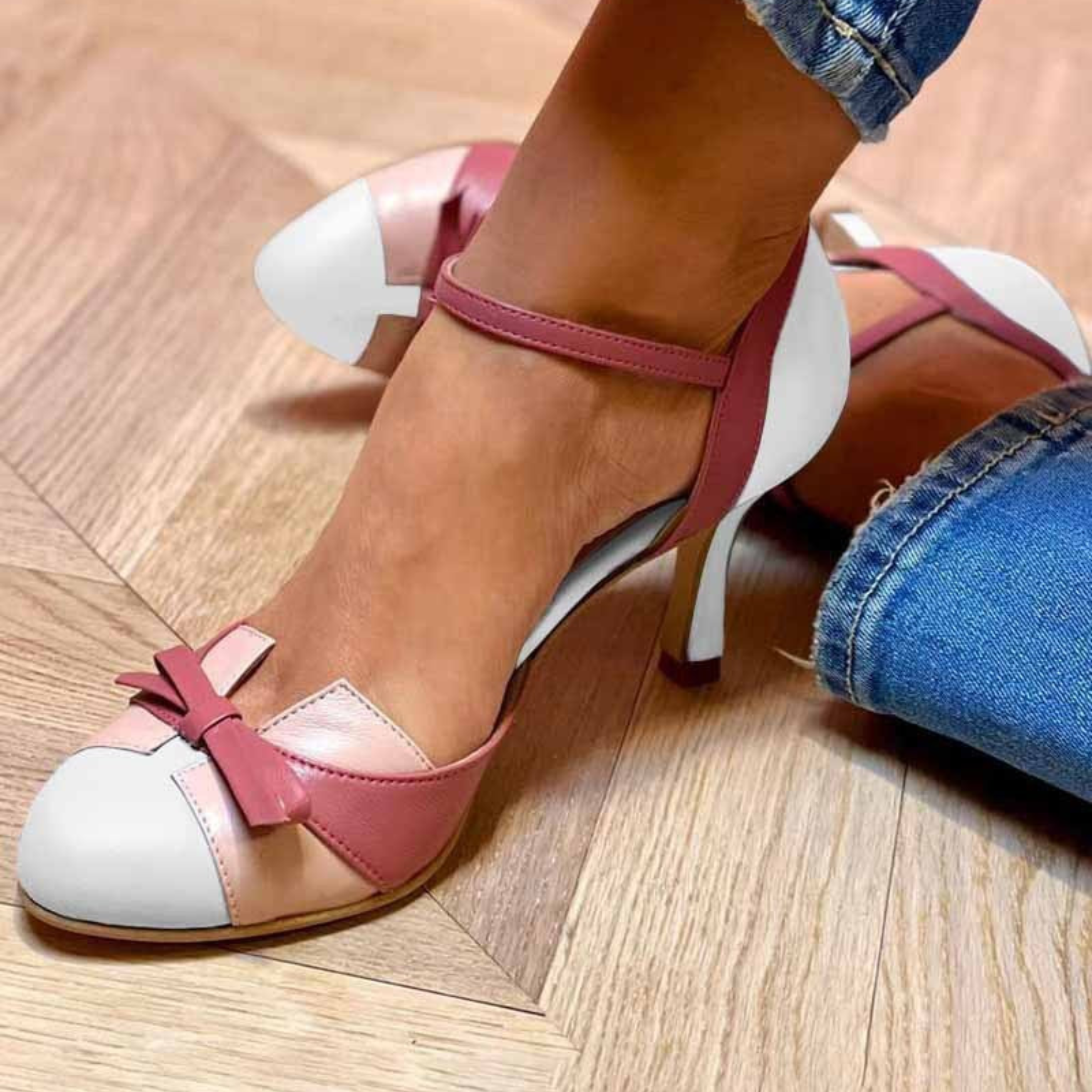 Women's Bow Accent Ankle Strap Block Heel Pumps