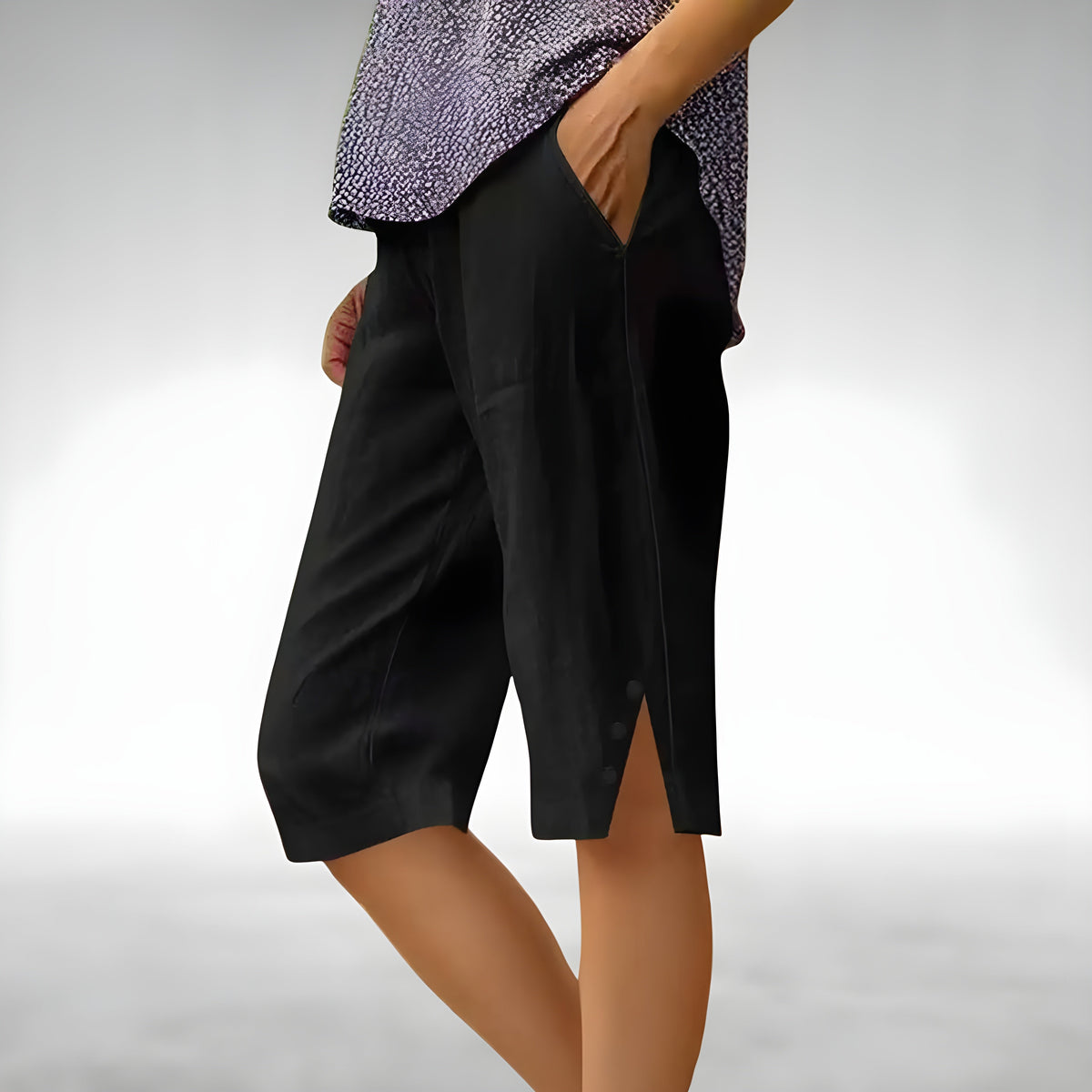 Pantalon corsaire court pour femme à fentes latérales