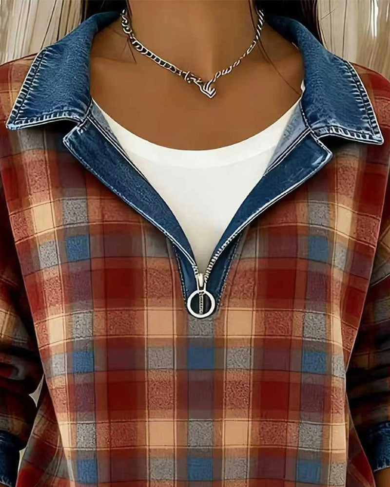 Damebluse med ternet denimkant og lynlås