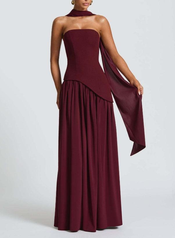 Women Elegant Maxi Dress with Strapless Design and Flowing Chiffon Skirt