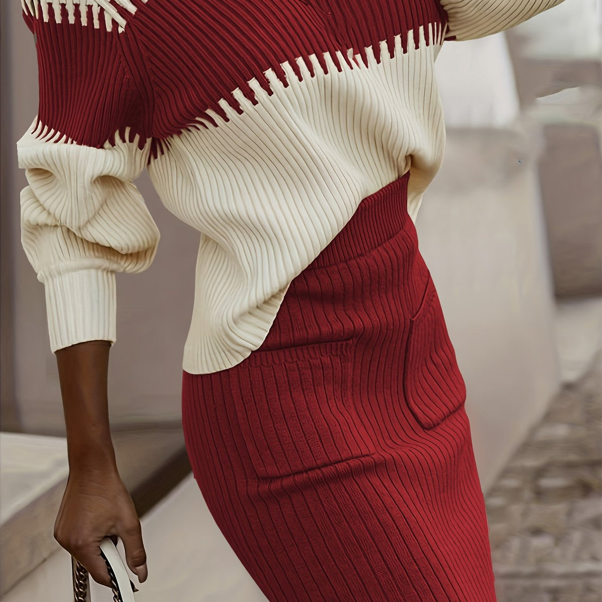 Ensemble pull en maille côtelée et jupe midi pour femme