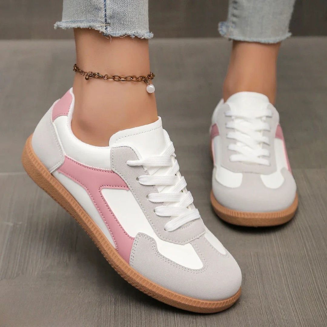Women's Retro Lace-Up Casual Sneakers