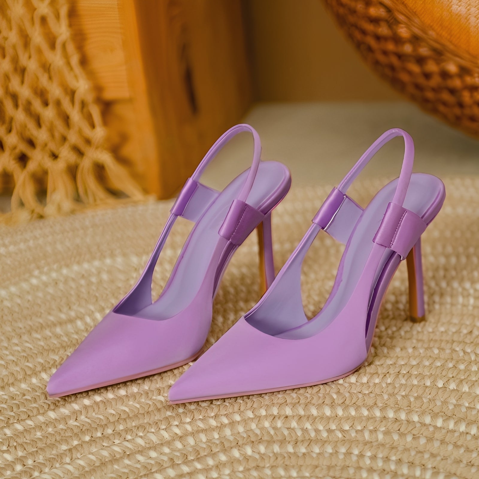 Escarpins à talons aiguilles à bride arrière et bout pointu pour femme