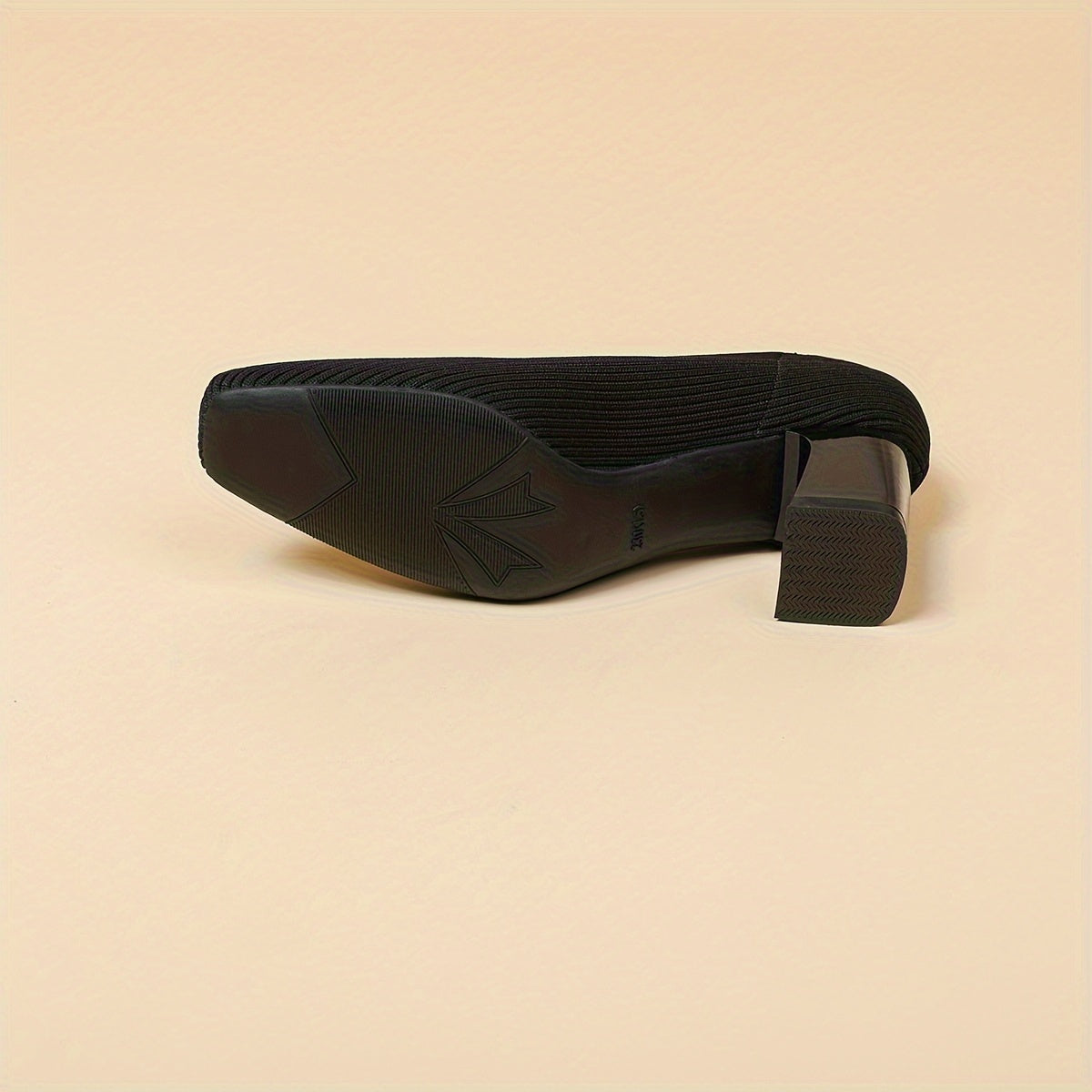 Women's Ribbed Block Heel Pumps