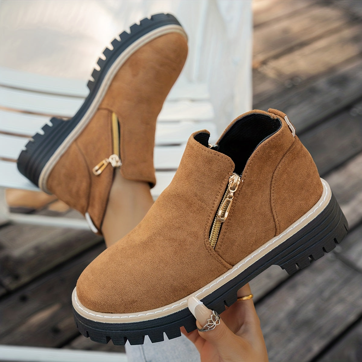 Women’s Side Zip Platform Ankle Boots