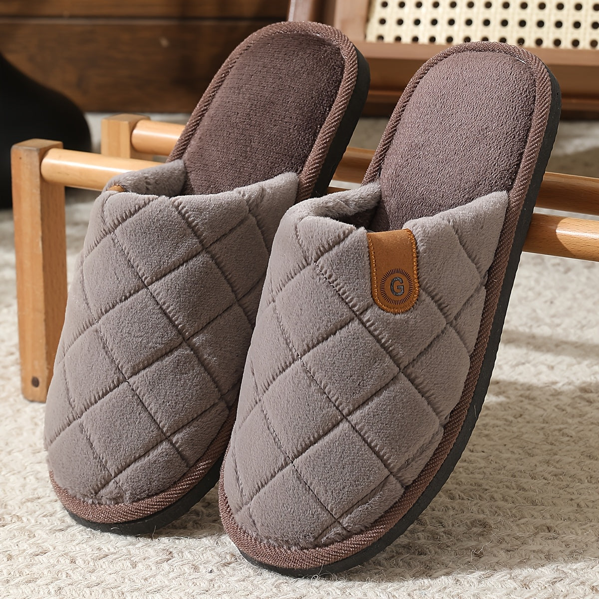 Quiltede plyss hjemmesko til mænd
